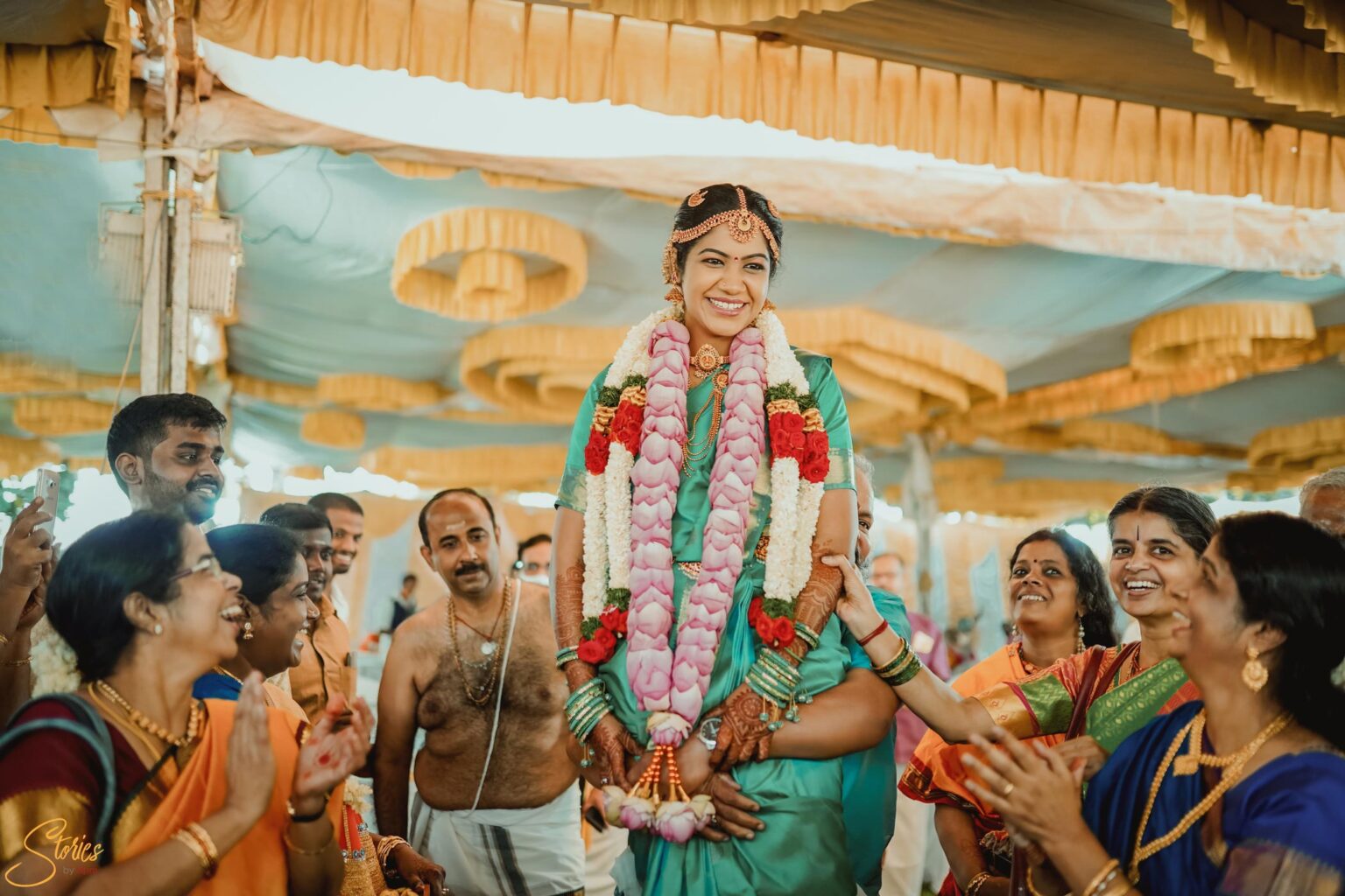 Wedding photography girl